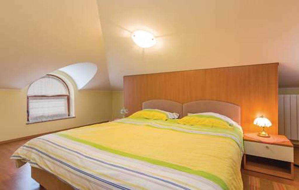 Apartments Villa Teuta 우마그 외부 사진