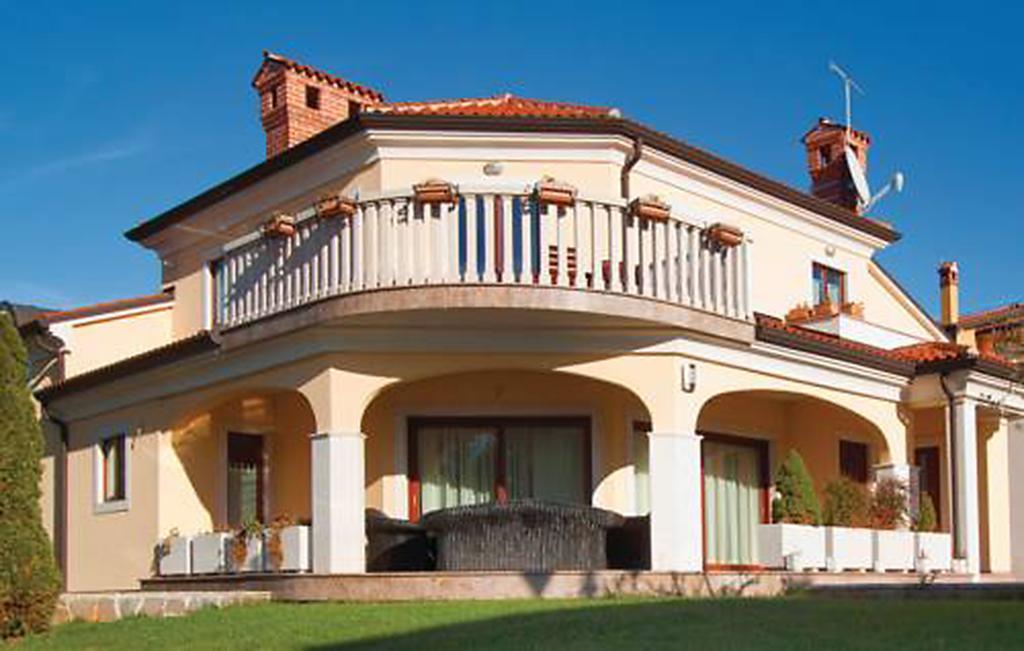 Apartments Villa Teuta 우마그 외부 사진